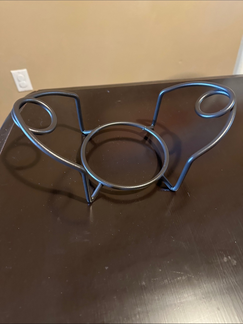 Decorative Metal Plant Pot Stand in Black